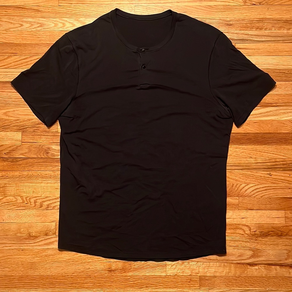 Lululemon Henley